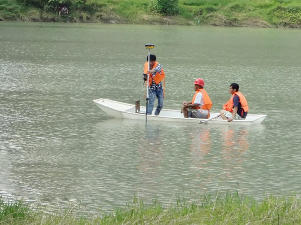 東西第二幹道(dào)小島橋水下地(dì)形測量 